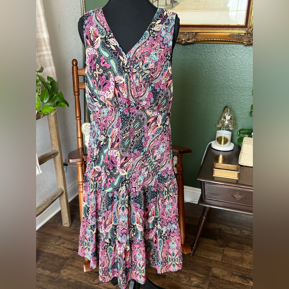 Connected Apparel Multicolor Garment